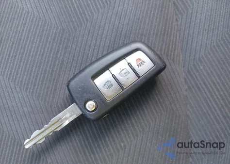 2016 Nissan Rogue S z USA, uszkodzony, nr VIN KNMAT2MV0GP608521